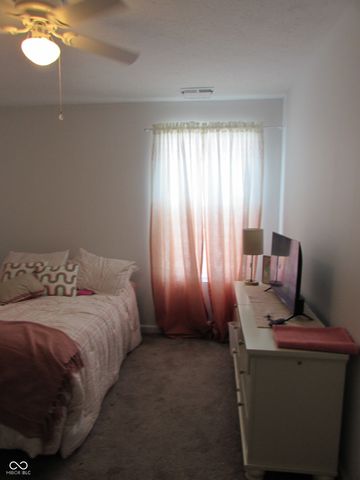 627 Derek Lane, Trafalgar, IN 46181