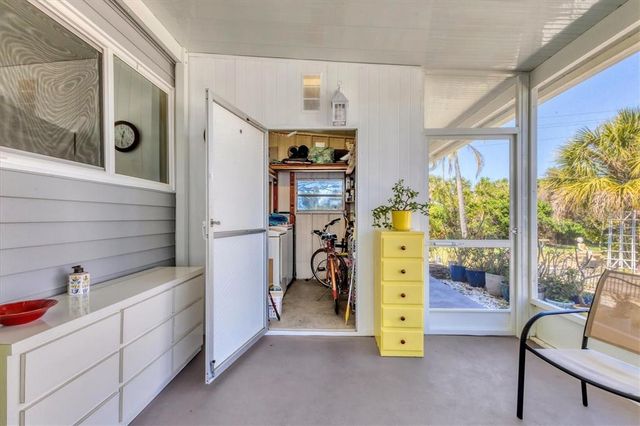 985 JOLANDA CIRCLE, Venice, FL 34285