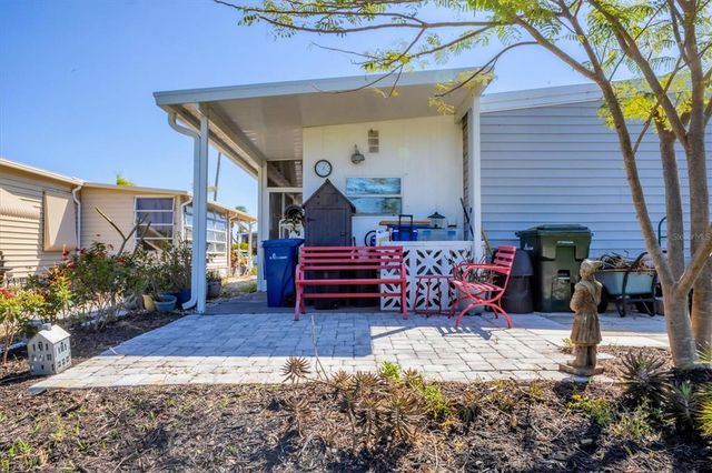 985 JOLANDA CIRCLE, Venice, FL 34285