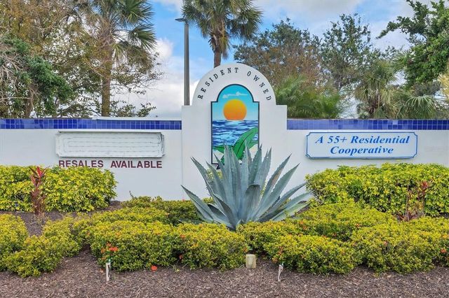 985 JOLANDA CIRCLE, Venice, FL 34285