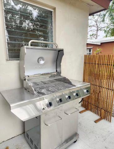 3121 SW 16th Court, Fort Lauderdale, FL 33312