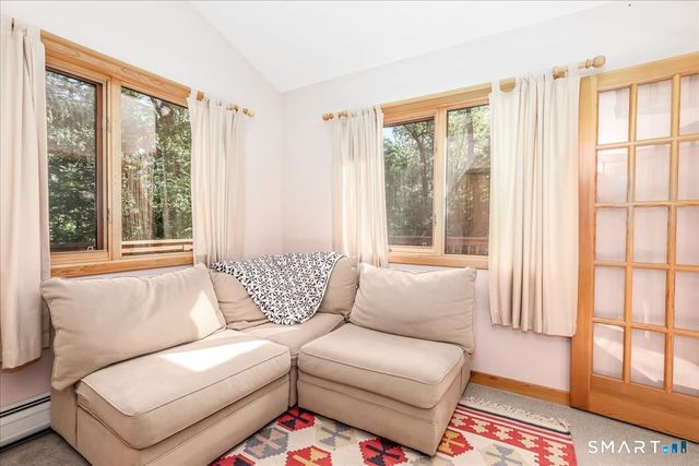 6 DogWood Park North, Danbury, CT 06811