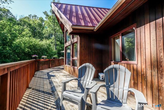 6 DogWood Park North, Danbury, CT 06811