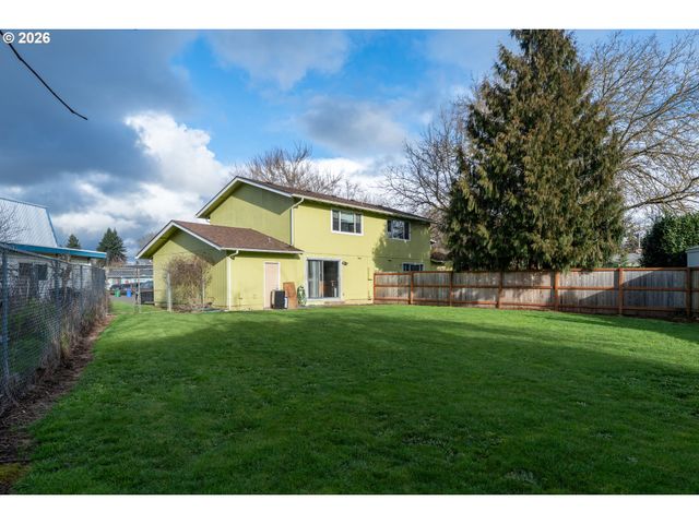 172 NORMAN Ave, Eugene, OR 97404