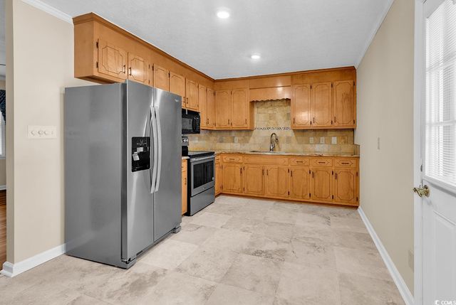 601 Lincoln Ln., Conway, SC 29526