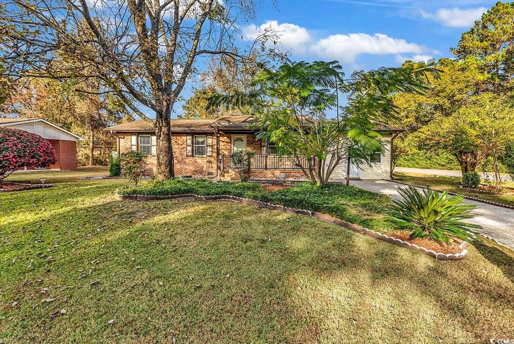 601 Lincoln Ln., Conway, SC 29526