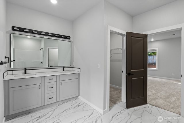 17937 E Clear Lake Boulevard, Yelm, WA 98597