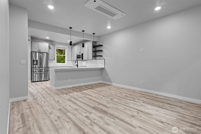 17937 E Clear Lake Boulevard, Yelm, WA 98597