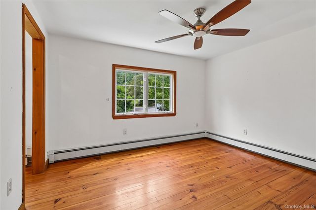 307 McManus Road N, Patterson, NY 12563
