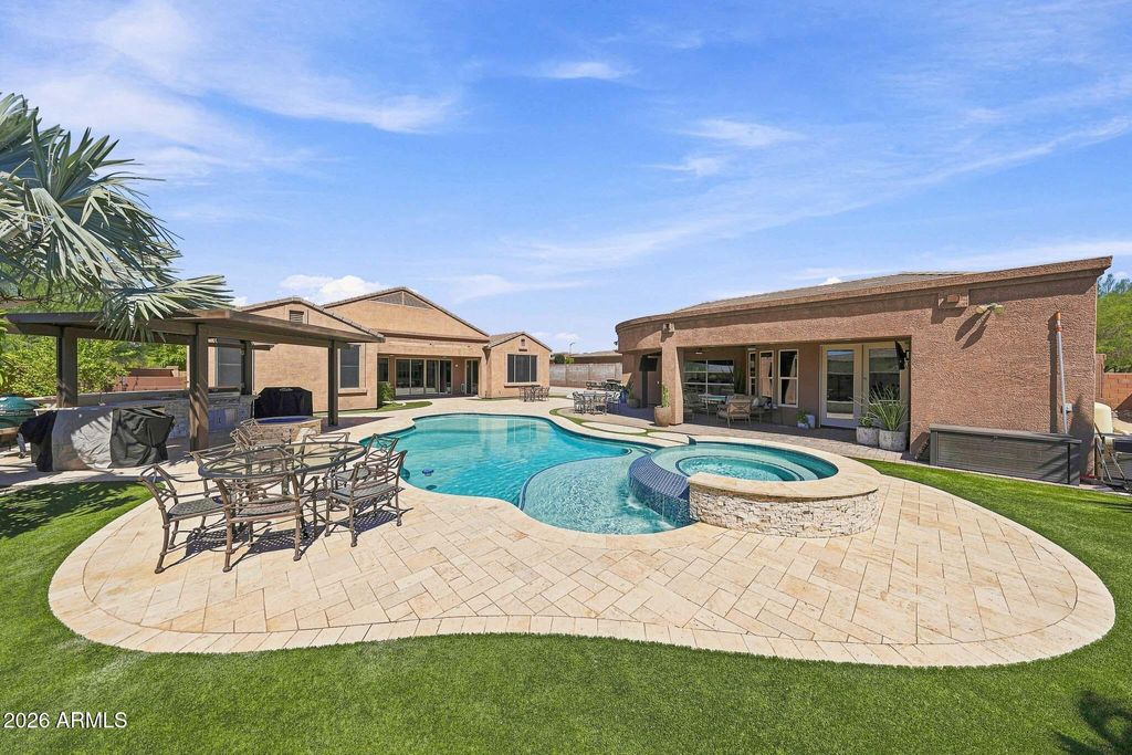 10543 W ELECTRA Lane, Peoria, AZ 85383 — photo 4