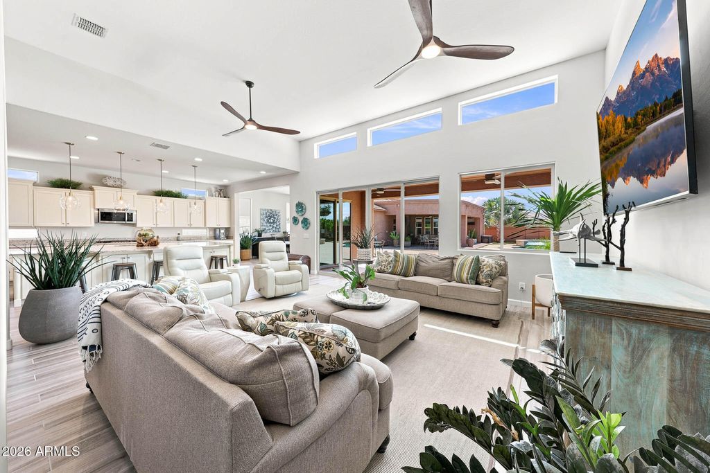 10543 W ELECTRA Lane, Peoria, AZ 85383 — photo 5