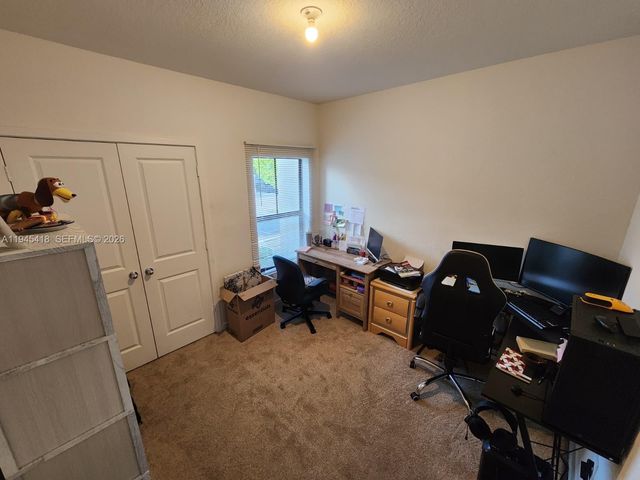 326 NE 1st Dr, Florida City, FL 33034