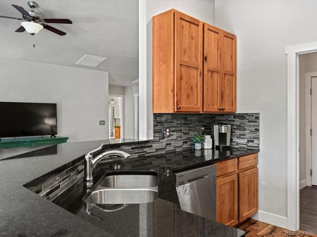 2434 Carriage Dr, Milliken, CO 80543