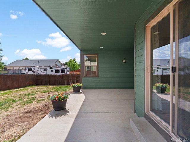 2434 Carriage Dr, Milliken, CO 80543