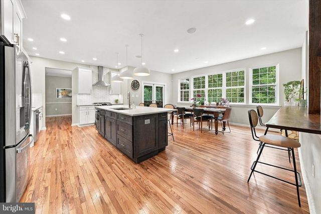 1231 SPLIT RAIL DR, Garnet Valley, PA 19060