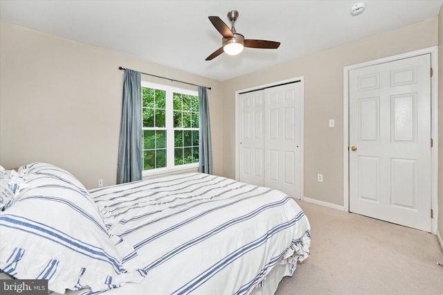 1231 SPLIT RAIL DR, Garnet Valley, PA 19060