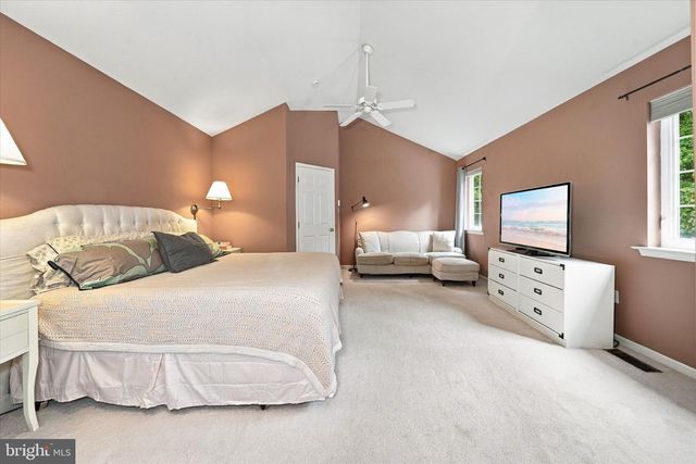 1231 SPLIT RAIL DR, Garnet Valley, PA 19060