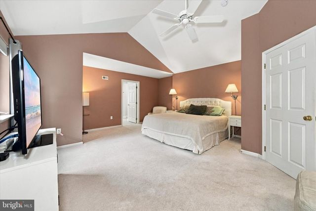 1231 SPLIT RAIL DR, Garnet Valley, PA 19060