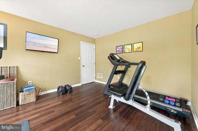 1231 SPLIT RAIL DR, Garnet Valley, PA 19060
