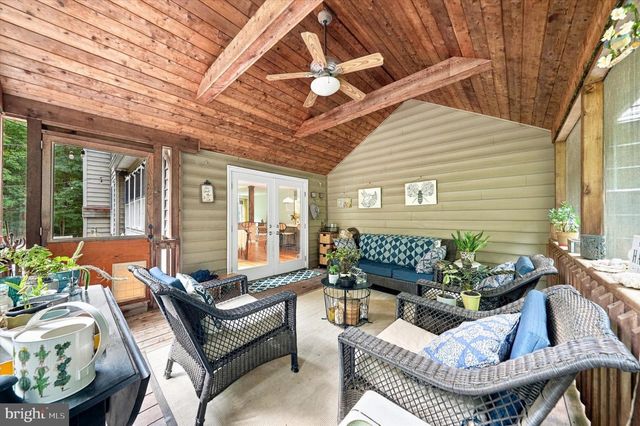 1231 SPLIT RAIL DR, Garnet Valley, PA 19060