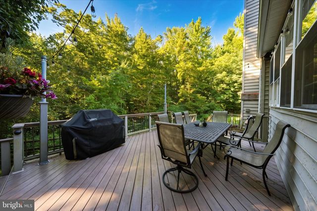 1231 SPLIT RAIL DR, Garnet Valley, PA 19060