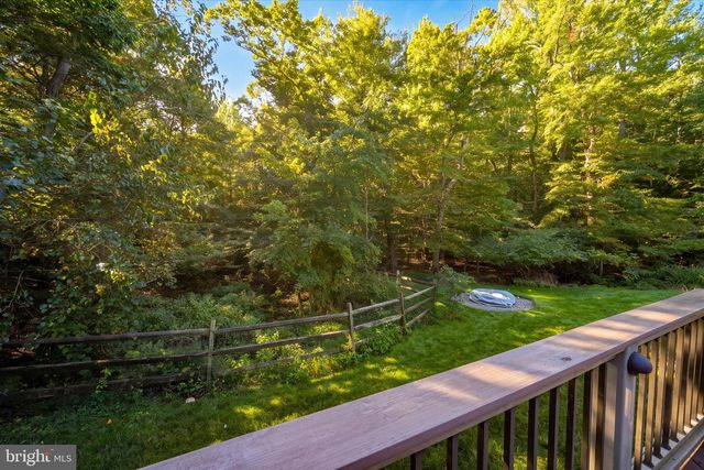 1231 SPLIT RAIL DR, Garnet Valley, PA 19060
