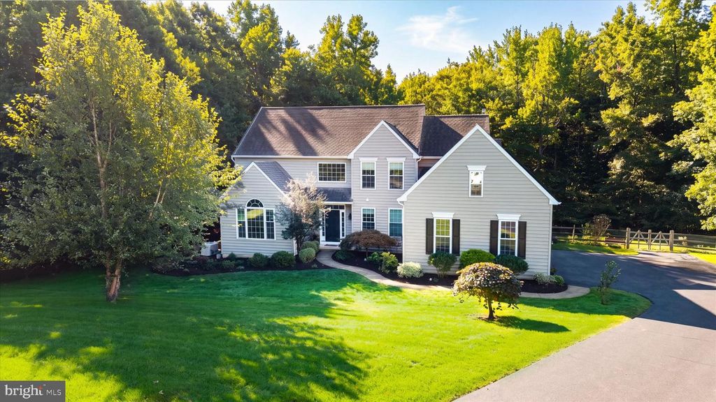 1231 SPLIT RAIL DR, Garnet Valley, PA 19060