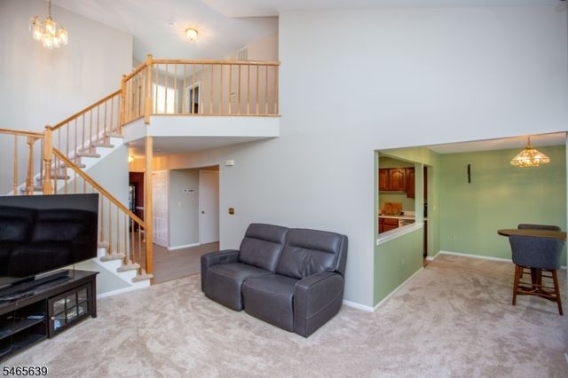3 Munsee Trl, Branchburg Twp., NJ 08876