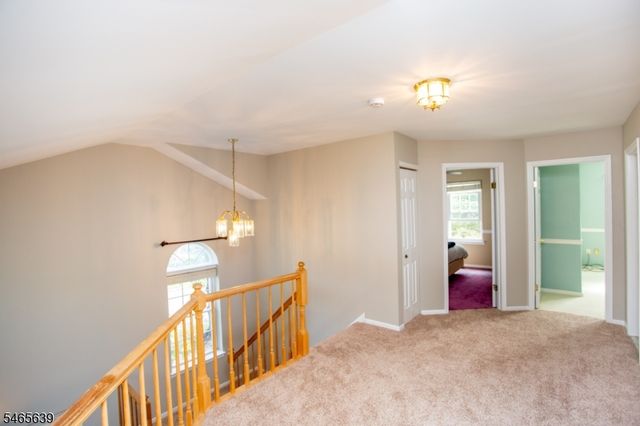 3 Munsee Trl, Branchburg Twp., NJ 08876
