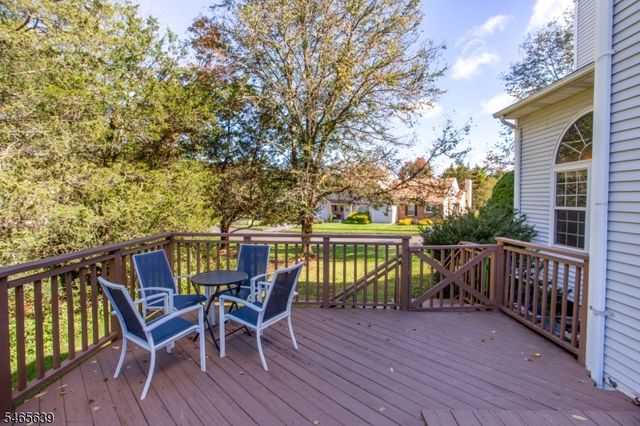 3 Munsee Trl, Branchburg Twp., NJ 08876