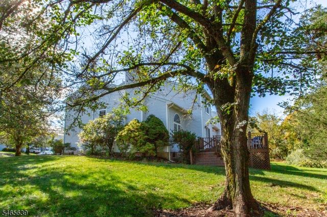 3 Munsee Trl, Branchburg Twp., NJ 08876