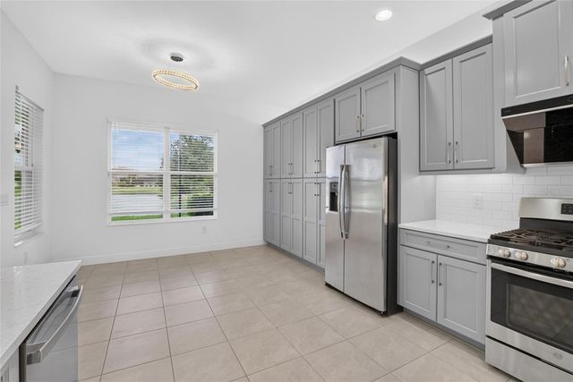 31142 LINDENTREE DRIVE, Wesley Chapel, FL 33543