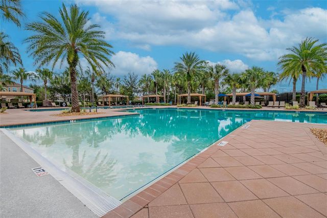 31142 LINDENTREE DRIVE, Wesley Chapel, FL 33543