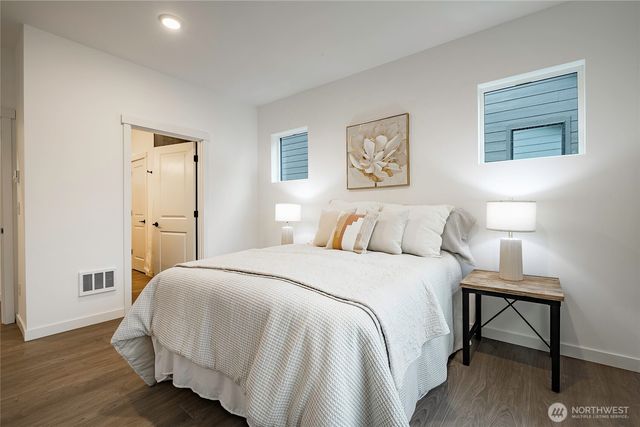 2993 Cedar View Way, Blaine, WA 98230