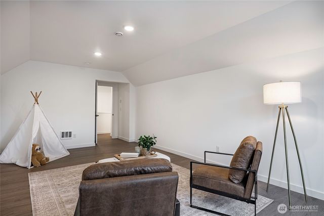 2993 Cedar View Way, Blaine, WA 98230