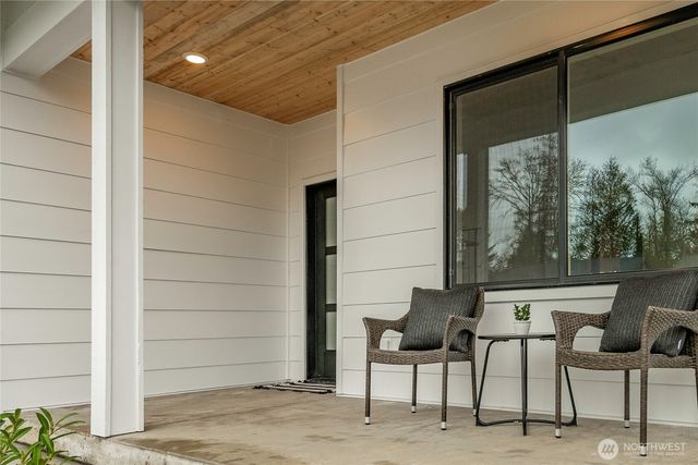 2993 Cedar View Way, Blaine, WA 98230