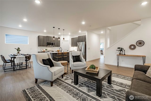 2993 Cedar View Way, Blaine, WA 98230