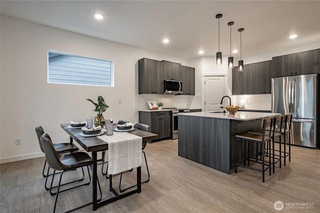 2993 Cedar View Way, Blaine, WA 98230