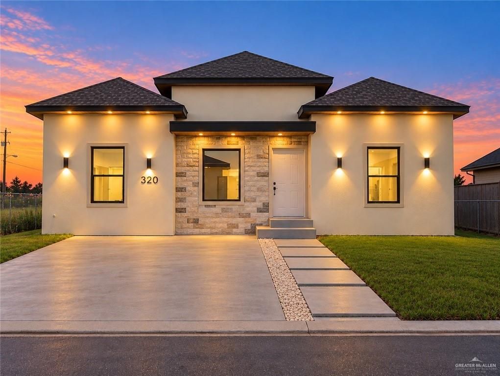 320 Barcelona Drive, Donna, TX 78537