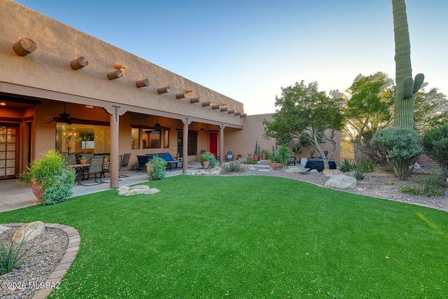 6031 E Country Club Vista Drive, Tucson, AZ 85750