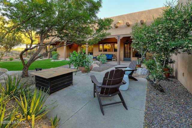 6031 E Country Club Vista Drive, Tucson, AZ 85750