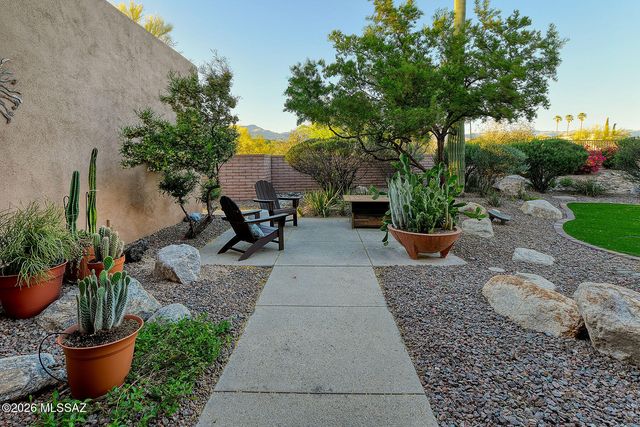 6031 E Country Club Vista Drive, Tucson, AZ 85750