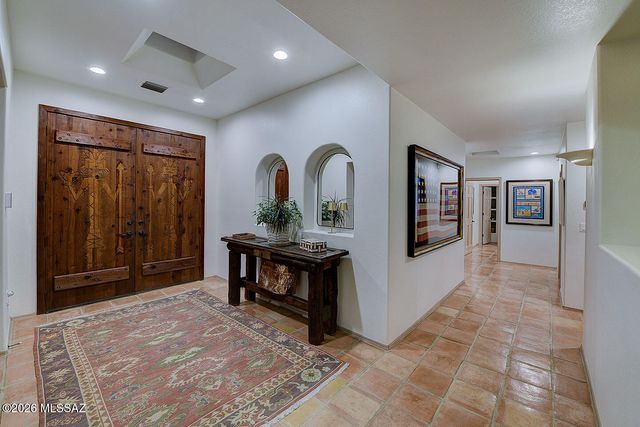 6031 E Country Club Vista Drive, Tucson, AZ 85750