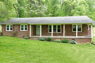 2248 Dobbins Pike, Portland, TN 37148
