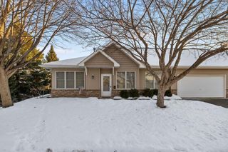 326 Hayes Drive 38, Hastings, MN 55033