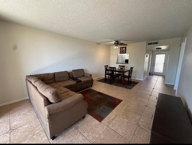 6770 Royal Palm Boulevard 207l, Margate, FL 33063