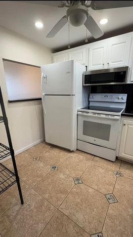 6770 Royal Palm Boulevard 207l, Margate, FL 33063