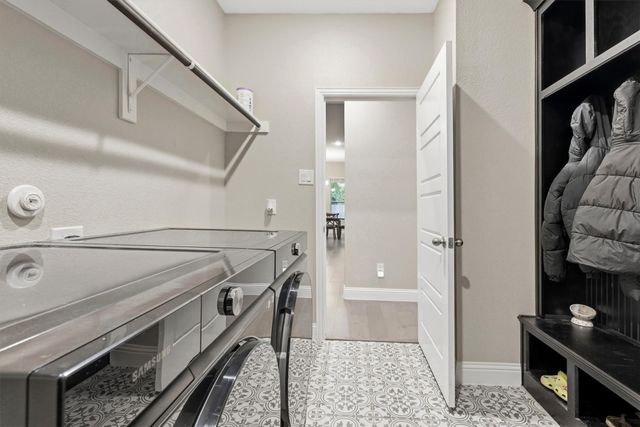943 Richard Pittmon Drive, Desoto, TX 75115