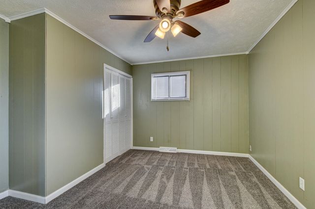 3325 AVENUE I, Council Bluffs, IA 51501