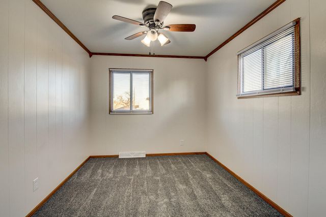 3325 AVENUE I, Council Bluffs, IA 51501